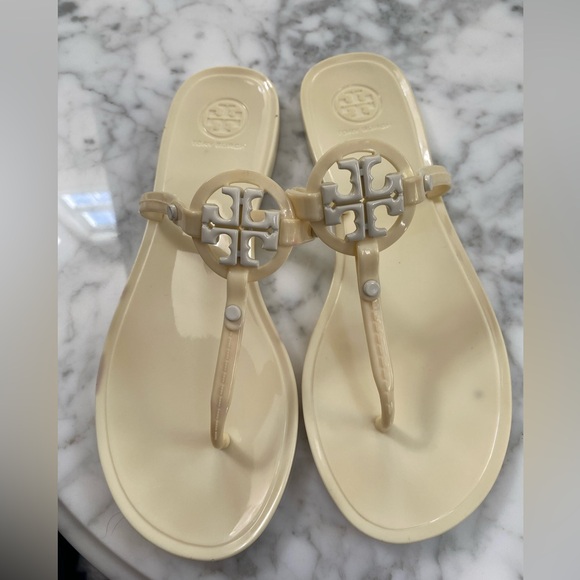 Tory Burch Shoes - Tory Burch Thong Women's Cream Sandals, size 7